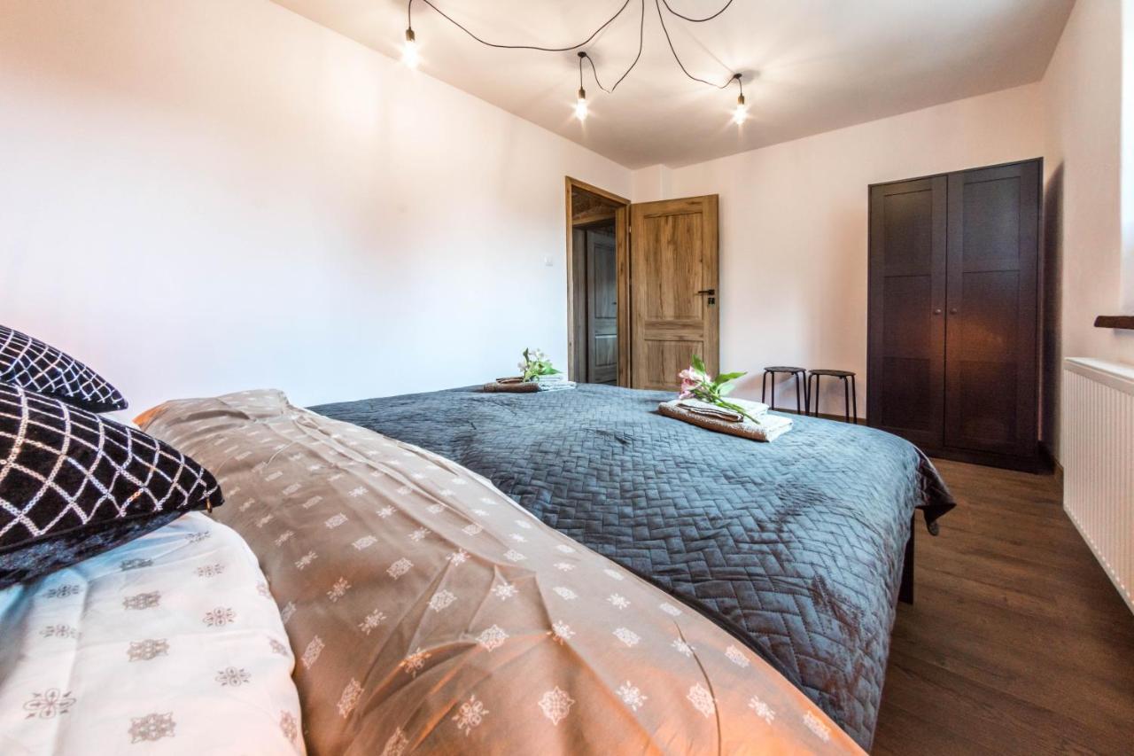 Apartament Wita Stwosza يلينيا غورا المظهر الخارجي الصورة